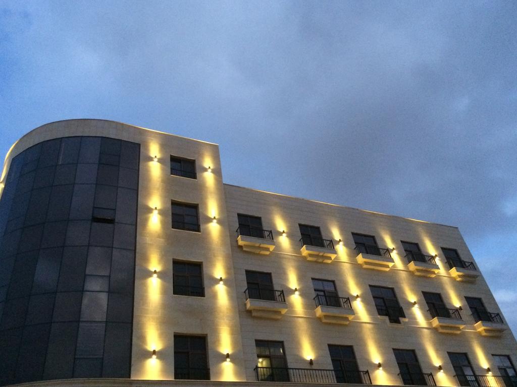 Baden Hotel Suites Amman Exterior foto
